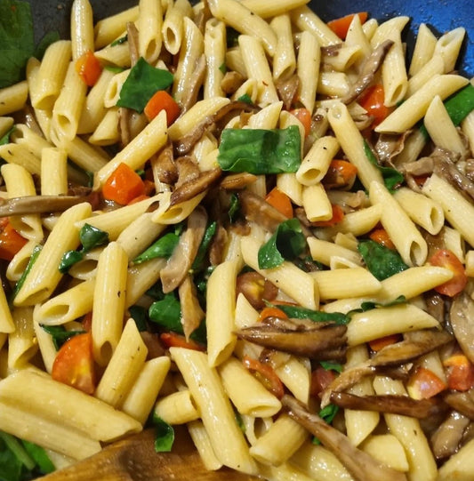[RECIPE] One-pot Vegan Creamy Mushroom Pasta - The Mushroom Connection